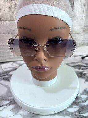 Fashion Nova Hex Rimless Sunglasses with Purple Gradient Lenses